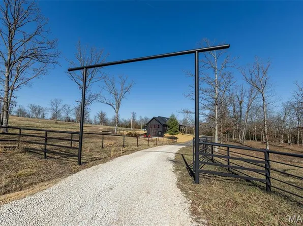 19156 State Route Ee St, Saint James, MO 65559