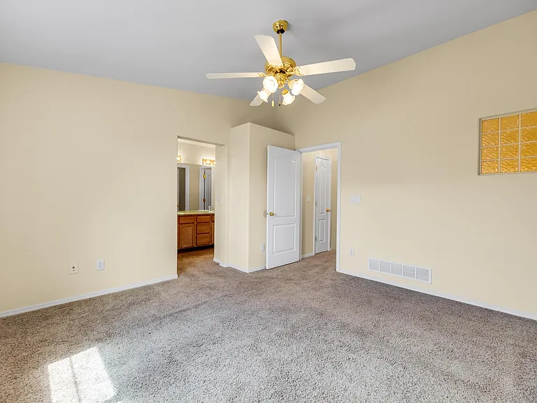 4753 Sand Mountain Point — Photo 16