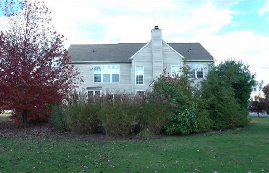 2nd image of 2171 Pembrooke Dr