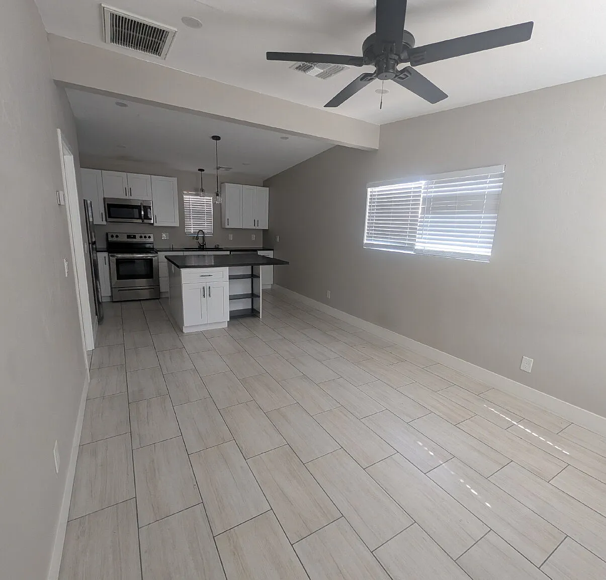 1 bed, 1.0 bath, 600 sqft, $1,250 — Photo 3