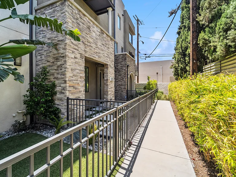 13225 W Lumina Way — Photo 32
