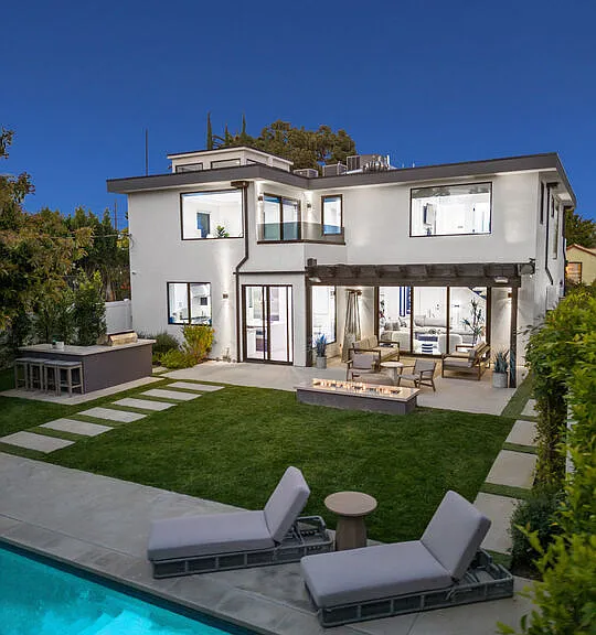 731 N Curson Ave — Photo 74