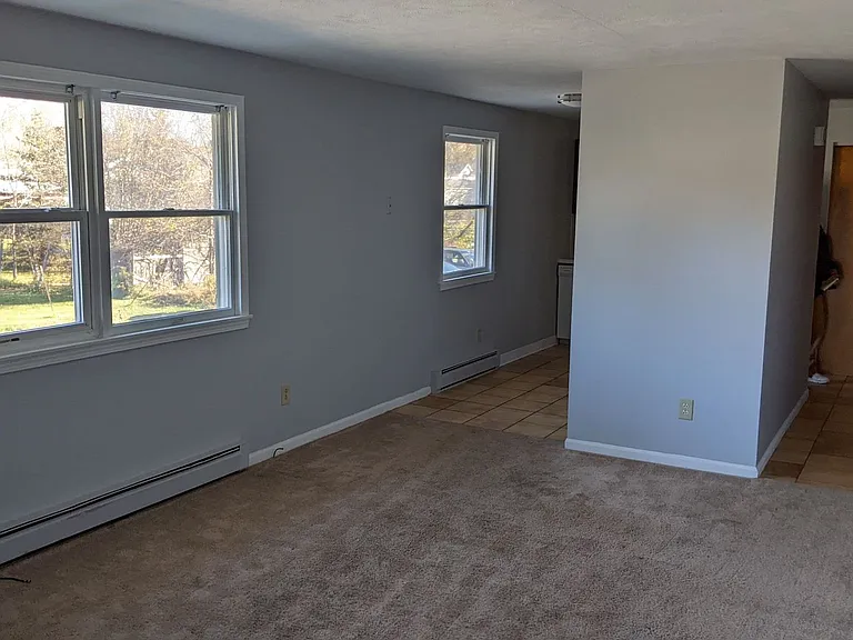 Willow View Apartments — Photo 17