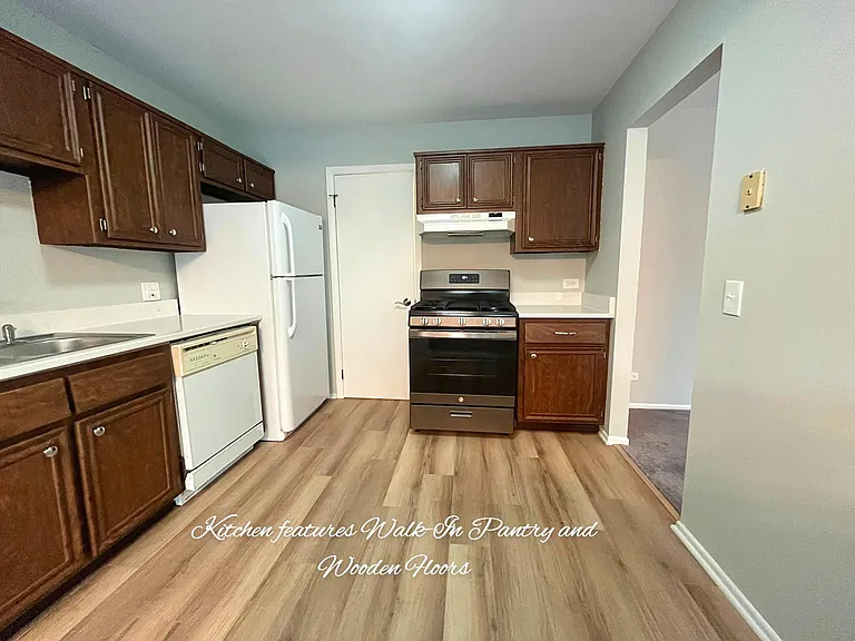 355 Lambert Dr #B2 — Photo 6