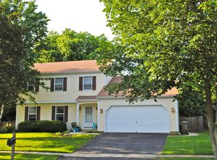 1700 Rita Ave, St Charles, IL 60174