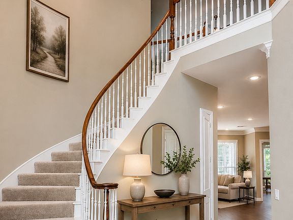 5th image of 1112 Longford Cir