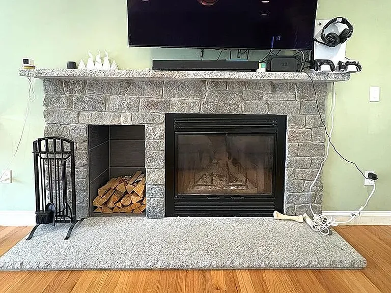 6 Dickson Ave — Photo 12