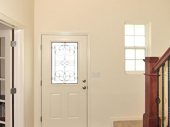 3rd image of 6086 Chestnut Eagle Dr