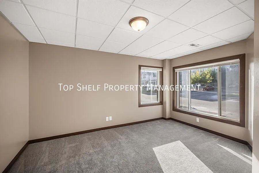 2 bed, 930 sqft, $1,015 — Photo 4