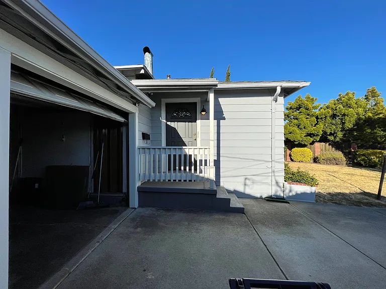 1775 141st Ave — Photo 39