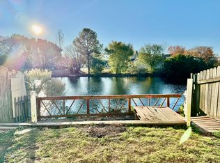 3542 Woodburne Dr, Virginia Beach, VA 23452