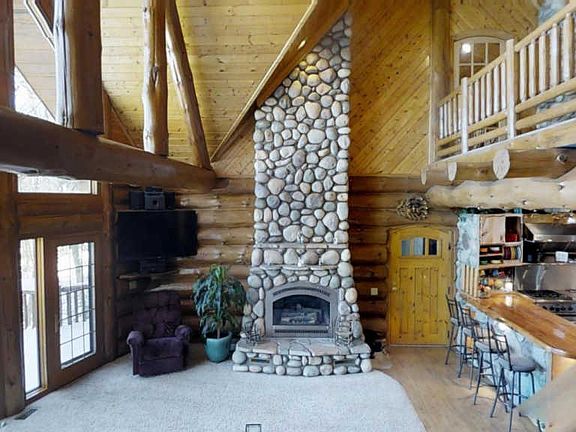5th image of 7214 N Sand Lake Dr