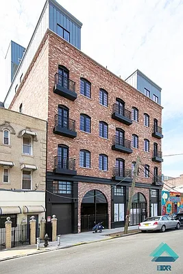 Rented by EXR | media 130