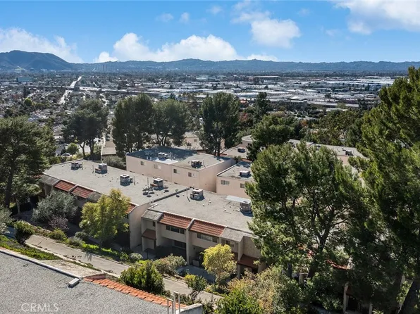 7774 Via Ronaldo, Burbank, CA 91504
