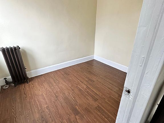 5th image of 37 Seneca St Floor 2