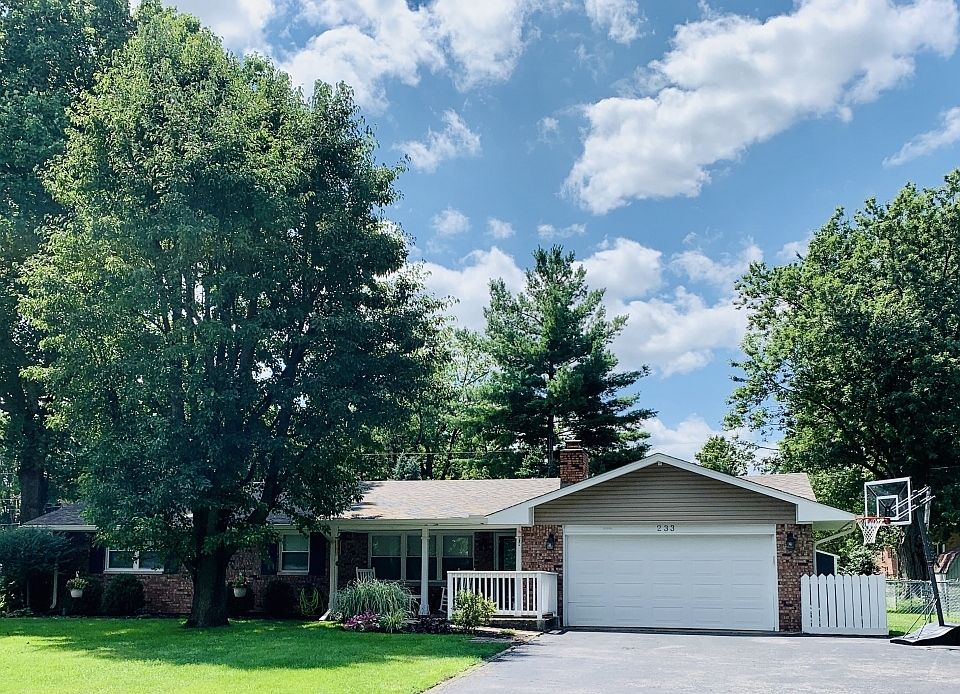 1st image of 233 Bangor Dr