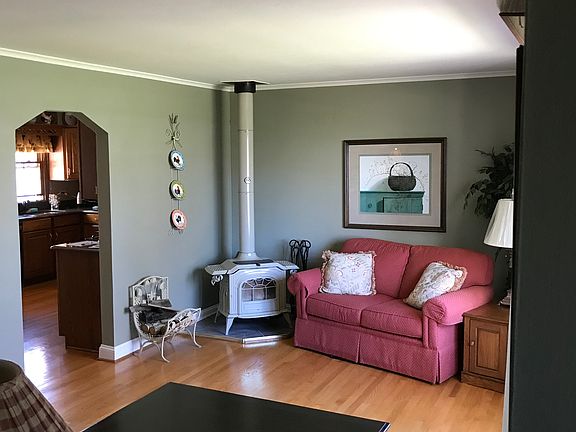 4th image of 6317 W 93rd Pl