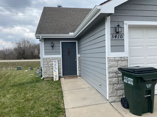 3410 Morning Dove Cir, Lawrence, KS 66049