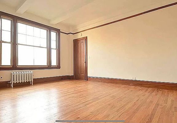 2nd image of 170 W 74th St APT 804