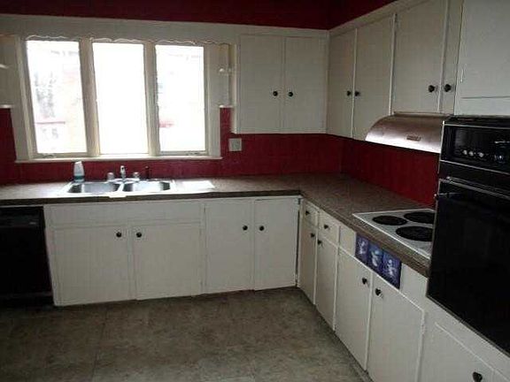 kitchen upstairs