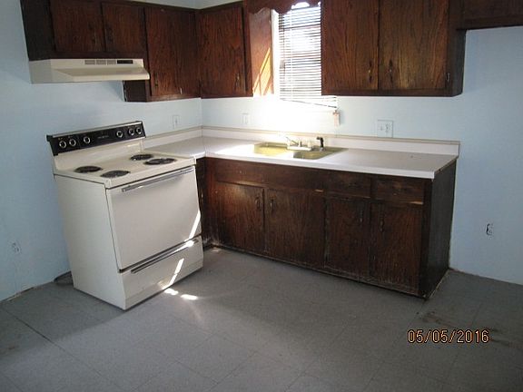 3rd image of 2322 Arkansas Ave