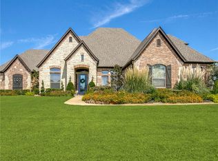7149 Hinton Dr, Mansfield, TX 76063