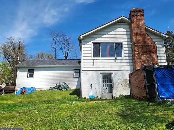 3rd image of 5703 Tobery Rd