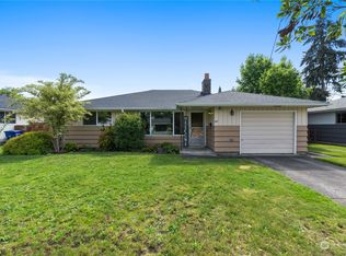 607 11th St SE, Puyallup, WA