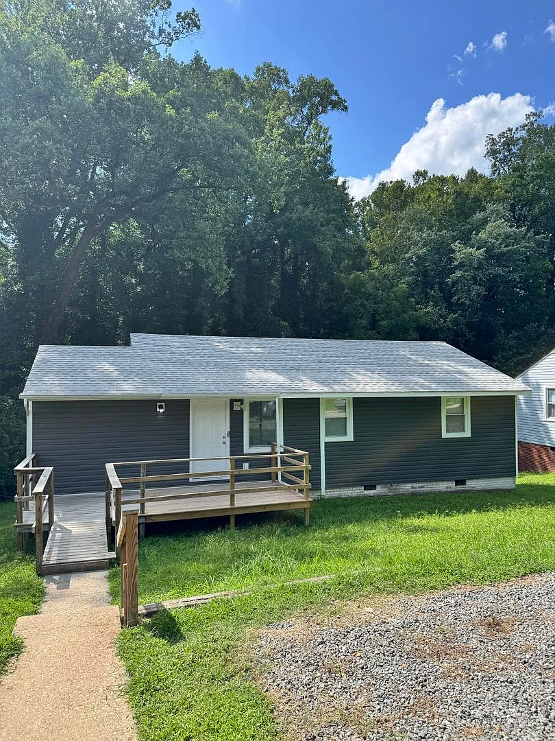 Henrico County! 4 bed 2 bath house — Photo 1