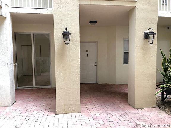 3rd image of 10730 NW 66th St APT 106