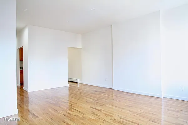 Rented by Citi Habitats | media 13