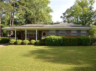 811 16th Ave, Albany, GA 31701