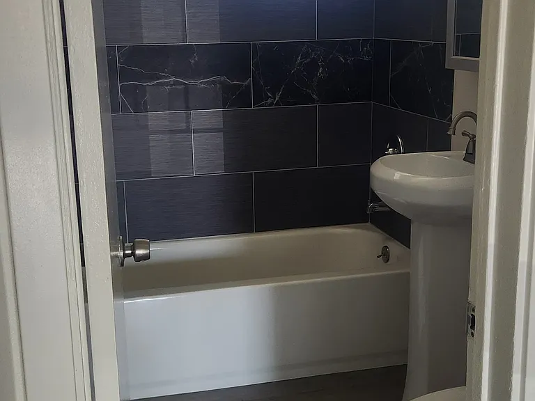 4426 Clara St #8 — Photo 5