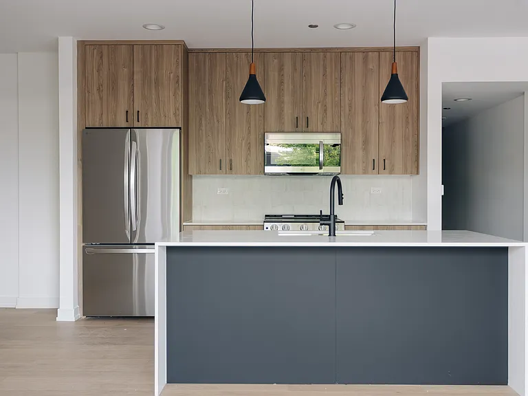 2 Bedroom, 2 Bath (05 Tier)