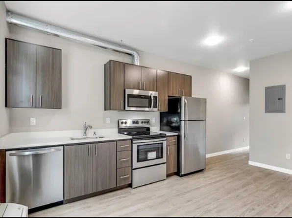 Kern Lofts, 6105 SE Cora St #13, Portland, OR 97206