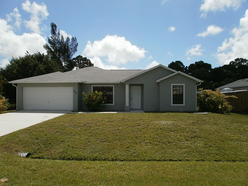 1st image of 709 SW Hibiscus Street