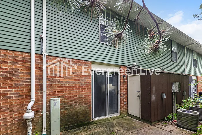8093 Mount Aetna St — Photo 15