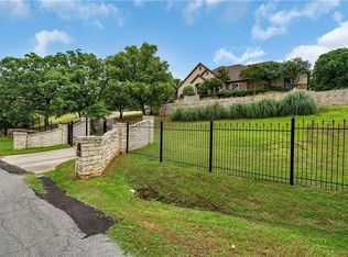 4021 Hilltop Dr, Southlake, TX 76092