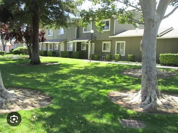 515 Peerless Way APT 11, Tracy, CA 95376