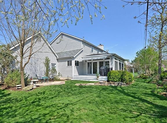 3rd image of 13342 Kenroyal Dr