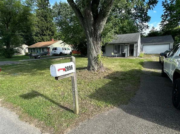 2896 James Rd, Auburn Hills, MI 48326