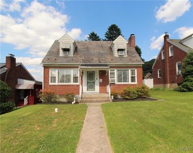 711 S Hoffert St, Fountain Hill, PA, 18015