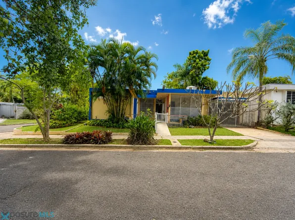 2 Urb Vista Del Mar #4, Mayaguez, PR 00682