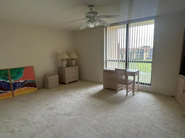 5390 NW Woodland Lakes Drive #4020, Palm Beach Gardens, FL 33418