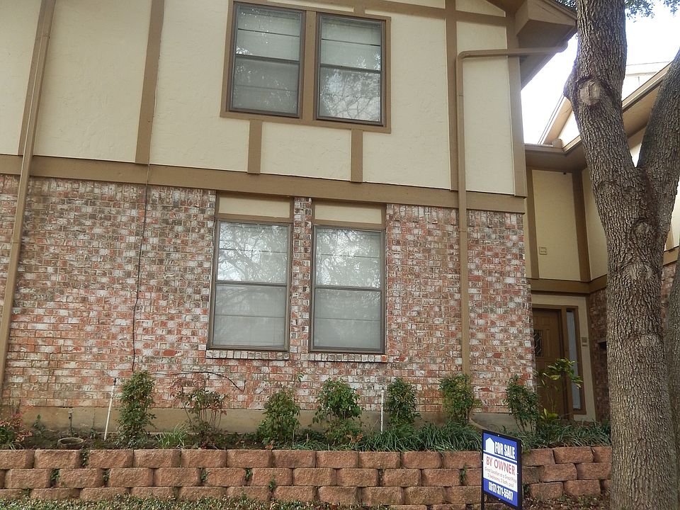 1st image of 936 Chateau Valee Cir