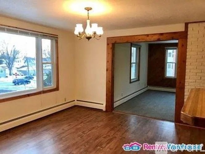 2911 Grand St NE #2 — Photo 8