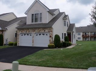 62 Ivygreene Run, Warminster, PA 18974