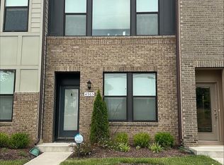 4831 Vista Green Ln, Lanham, MD 20706