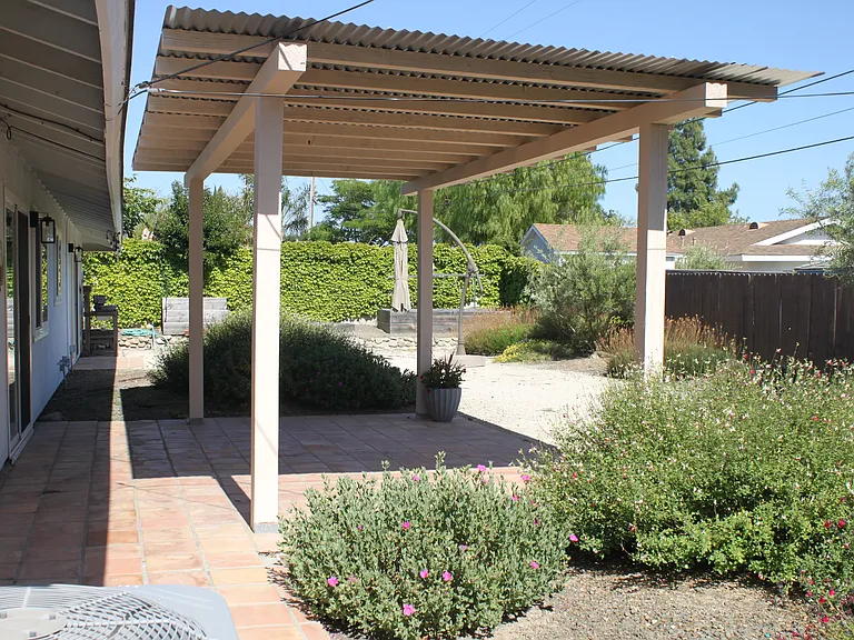 3610 Cerrito St — Photo 68