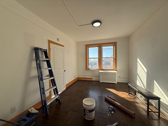 5th image of 42 Kelly Pkwy #D2